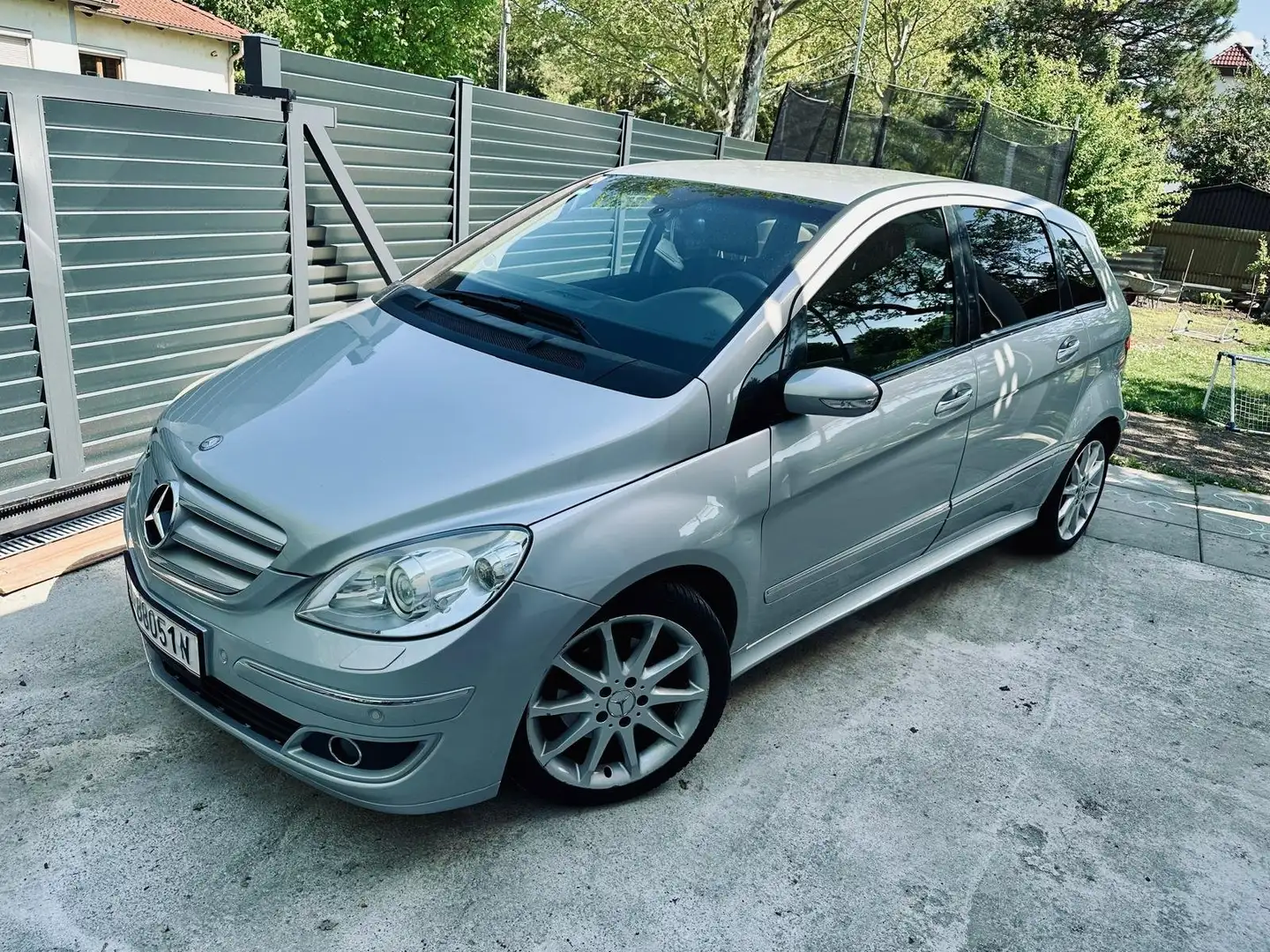 Mercedes-Benz B 200 B 200 CDI Aut. Silber - 1