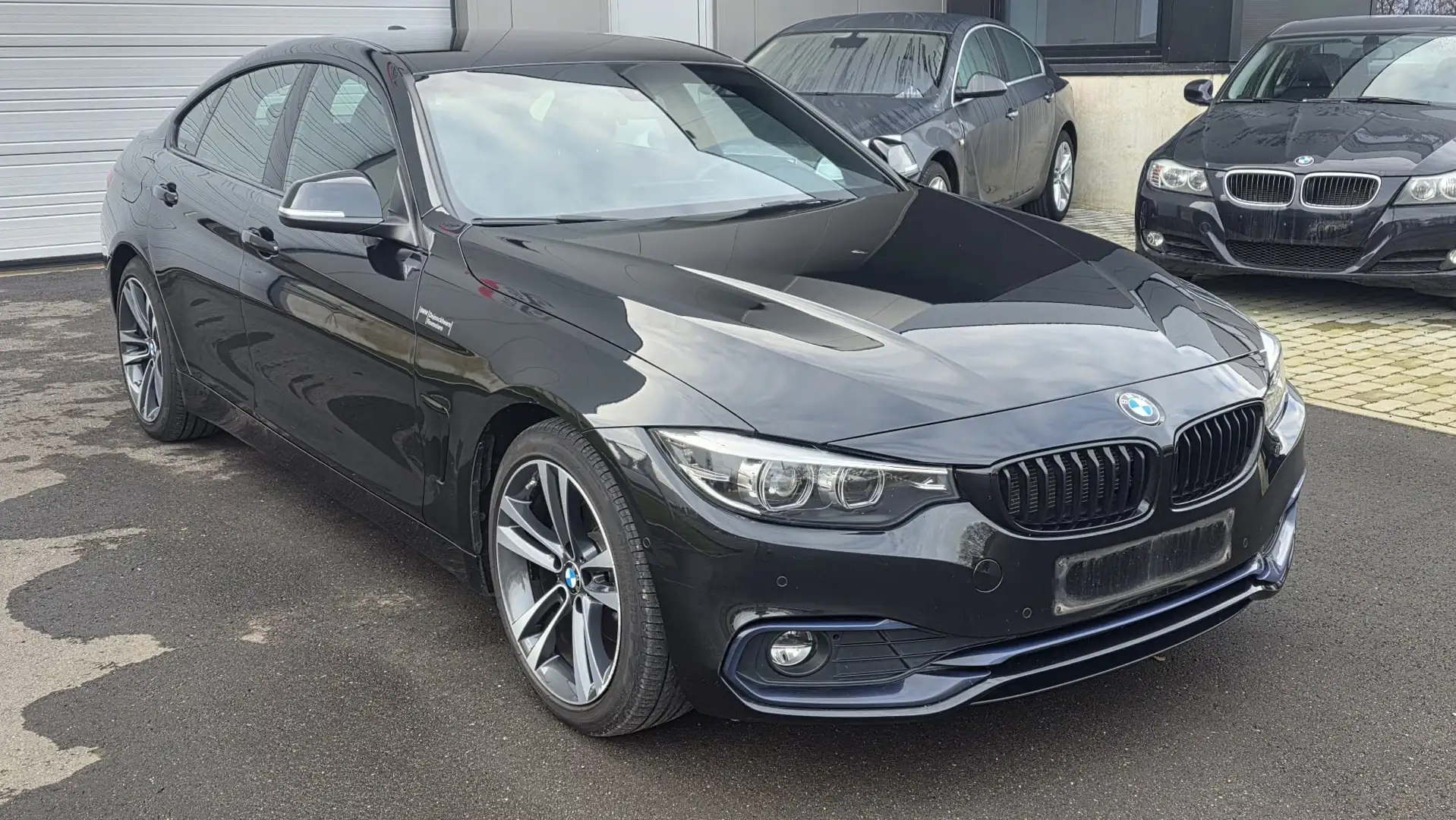 BMW 420 420d Gran Coupe Sport Line Schwarz - 2