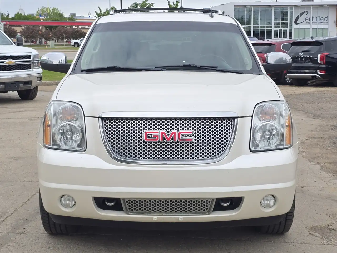 GMC Yukon fotografie GMC Yukon