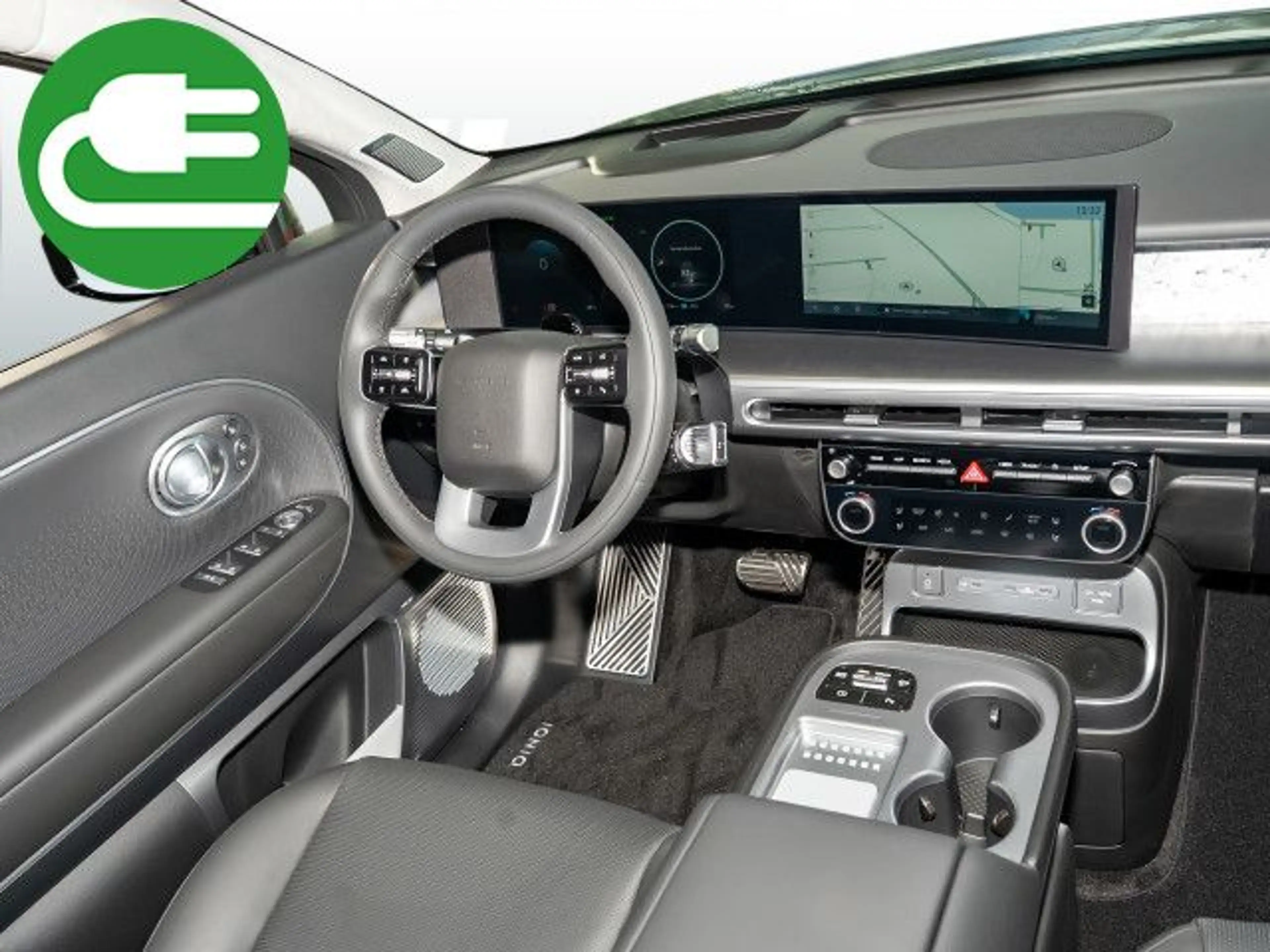 Hyundai IONIQ 9 Uniq Glasdach Relax-Paket 110 kWh 4WD Navi — photo 5