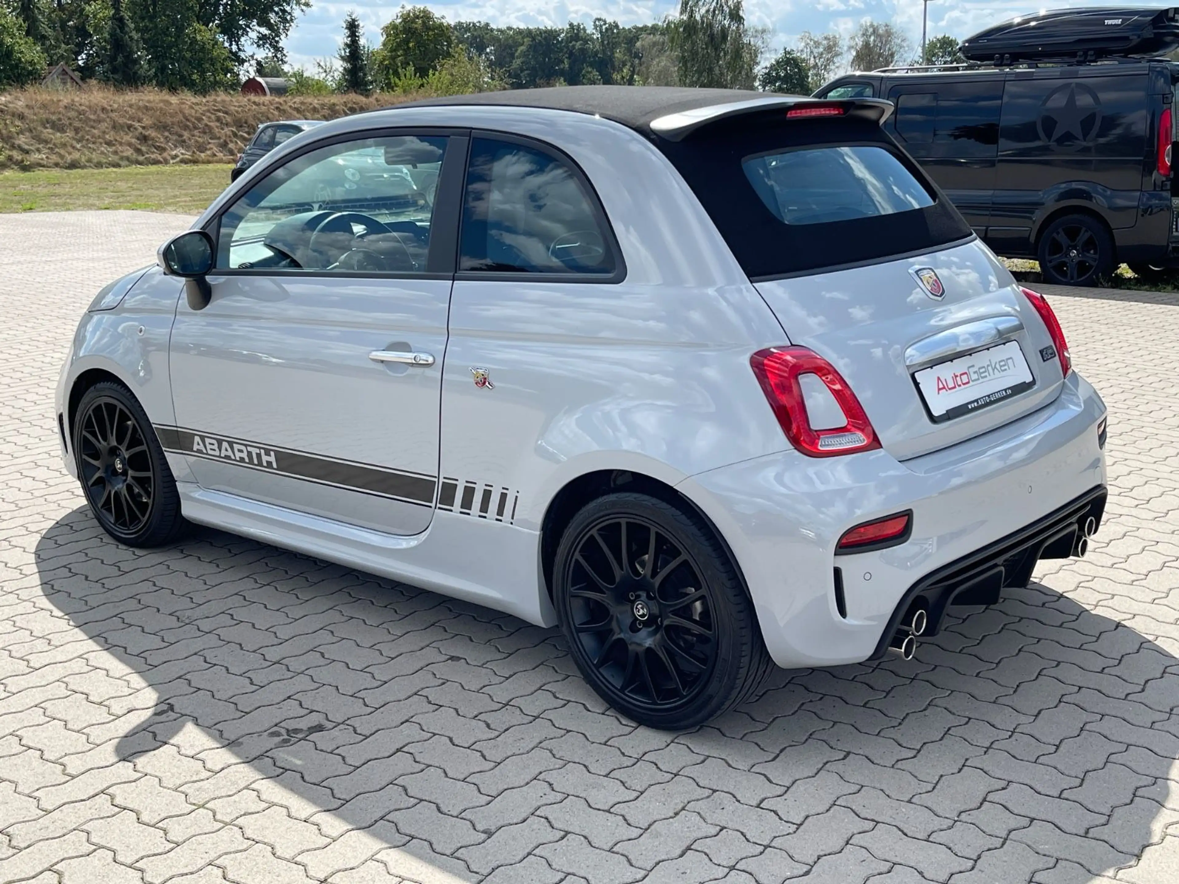 Abarth 500 595 C 1.4 Turbo F595 1HD BEATS DAB Design-Paket — photo 11