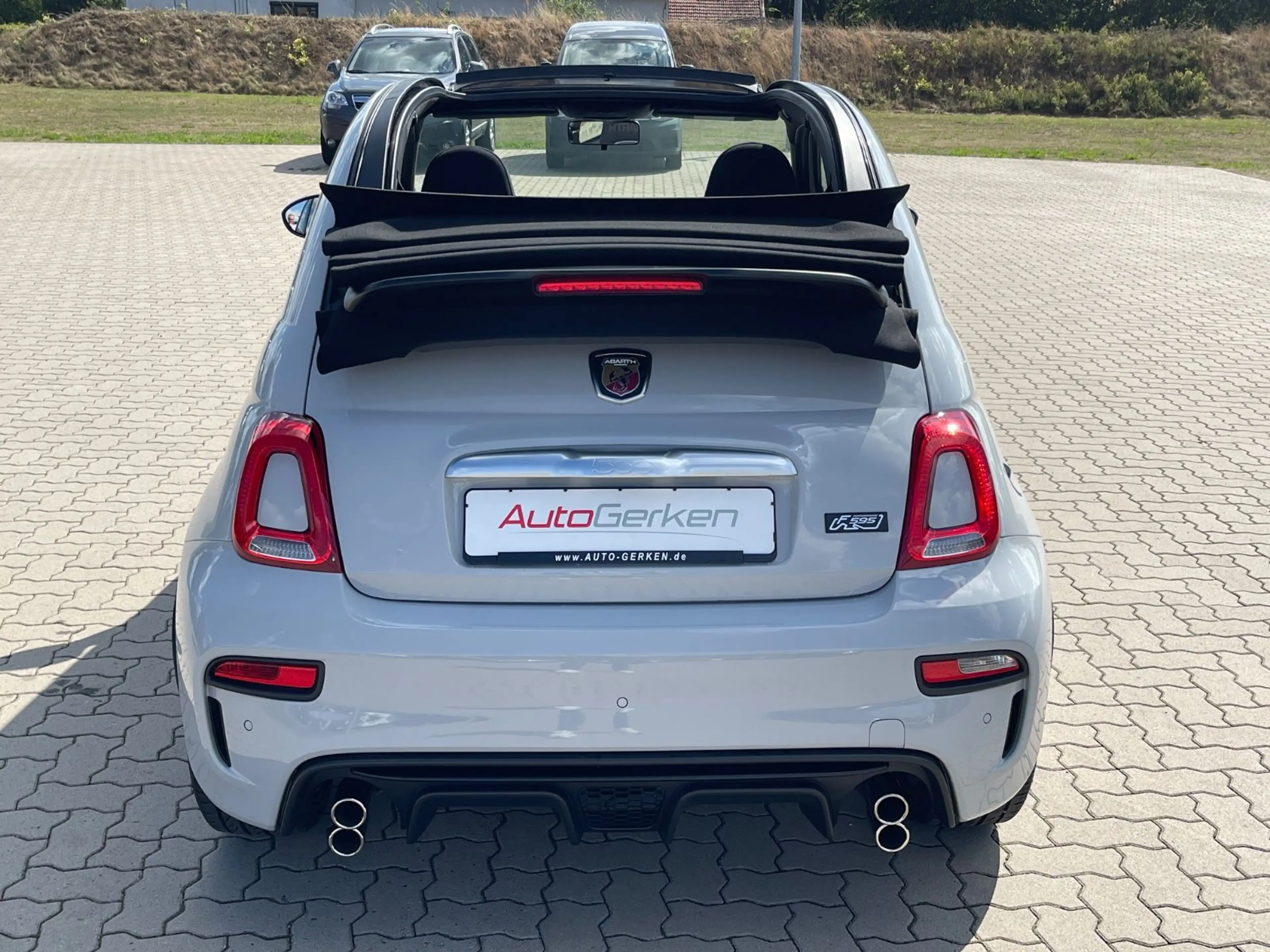 Abarth 500 595 C 1.4 Turbo F595 1HD BEATS DAB Design-Paket — photo 10