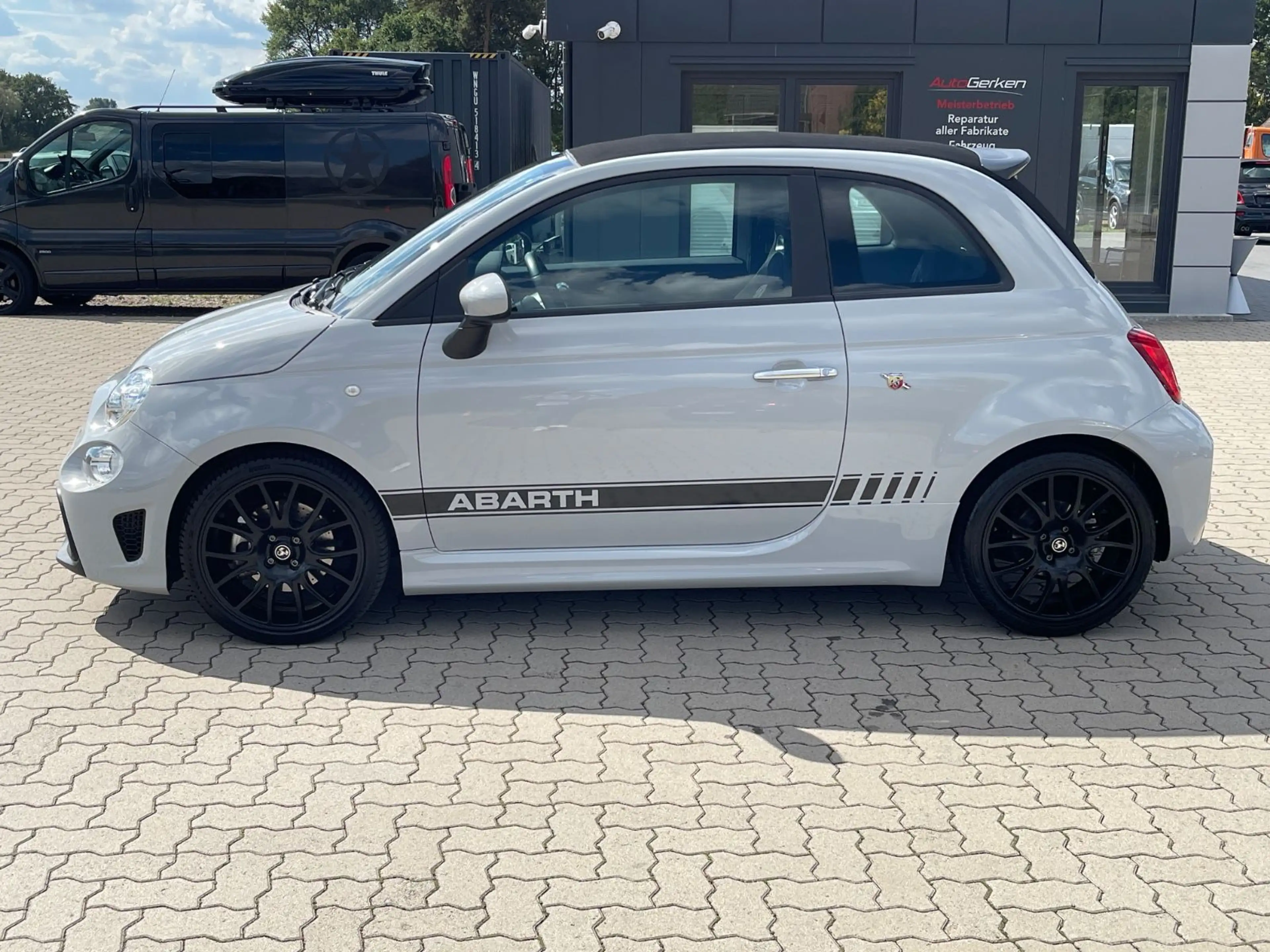 Abarth 500 595 C 1.4 Turbo F595 1HD BEATS DAB Design-Paket — photo 13