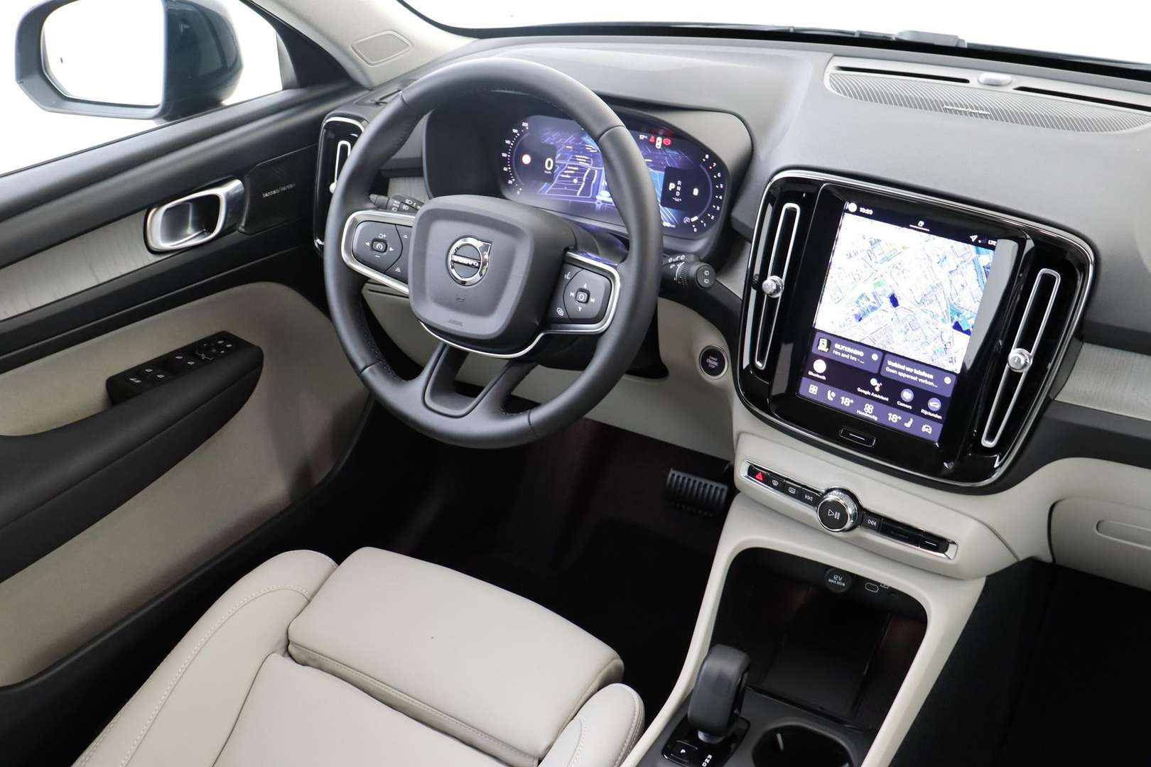 Volvo XC40 Business Edition B3 - - Joinsteer - #4