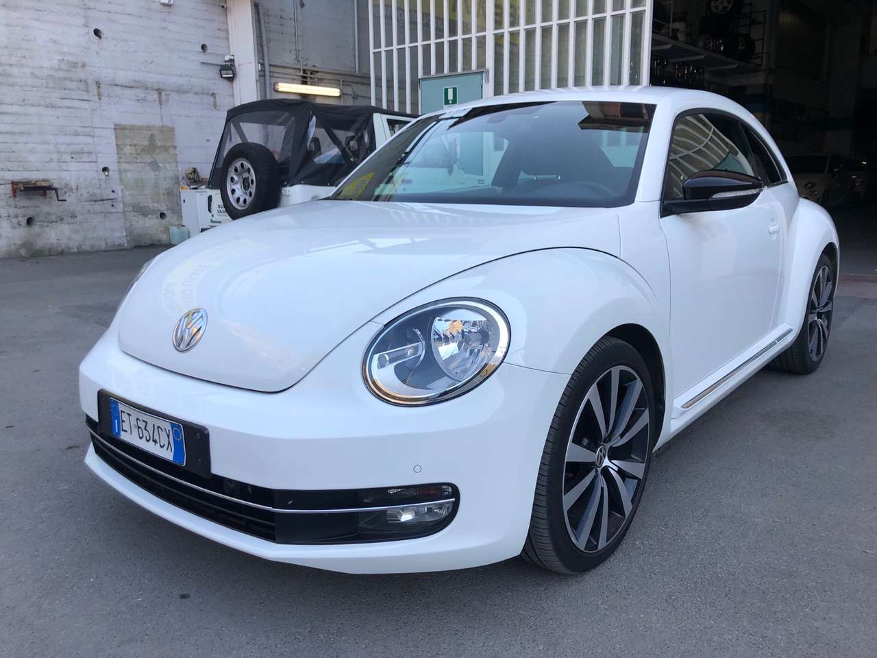 Volkswagen Maggiolino Maggiolino 2.0 tsi Sport dsg