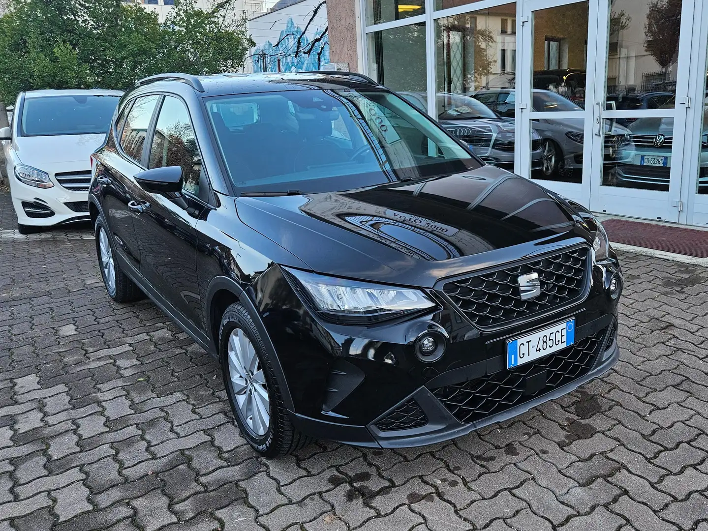 SEAT Arona 1.0 ecotsi Style 95cv FULL LINK - LED Nero - 1
