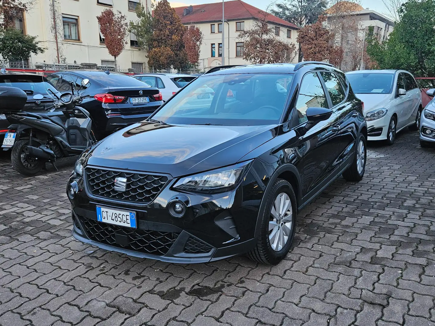 SEAT Arona 1.0 ecotsi Style 95cv FULL LINK - LED Nero - 2