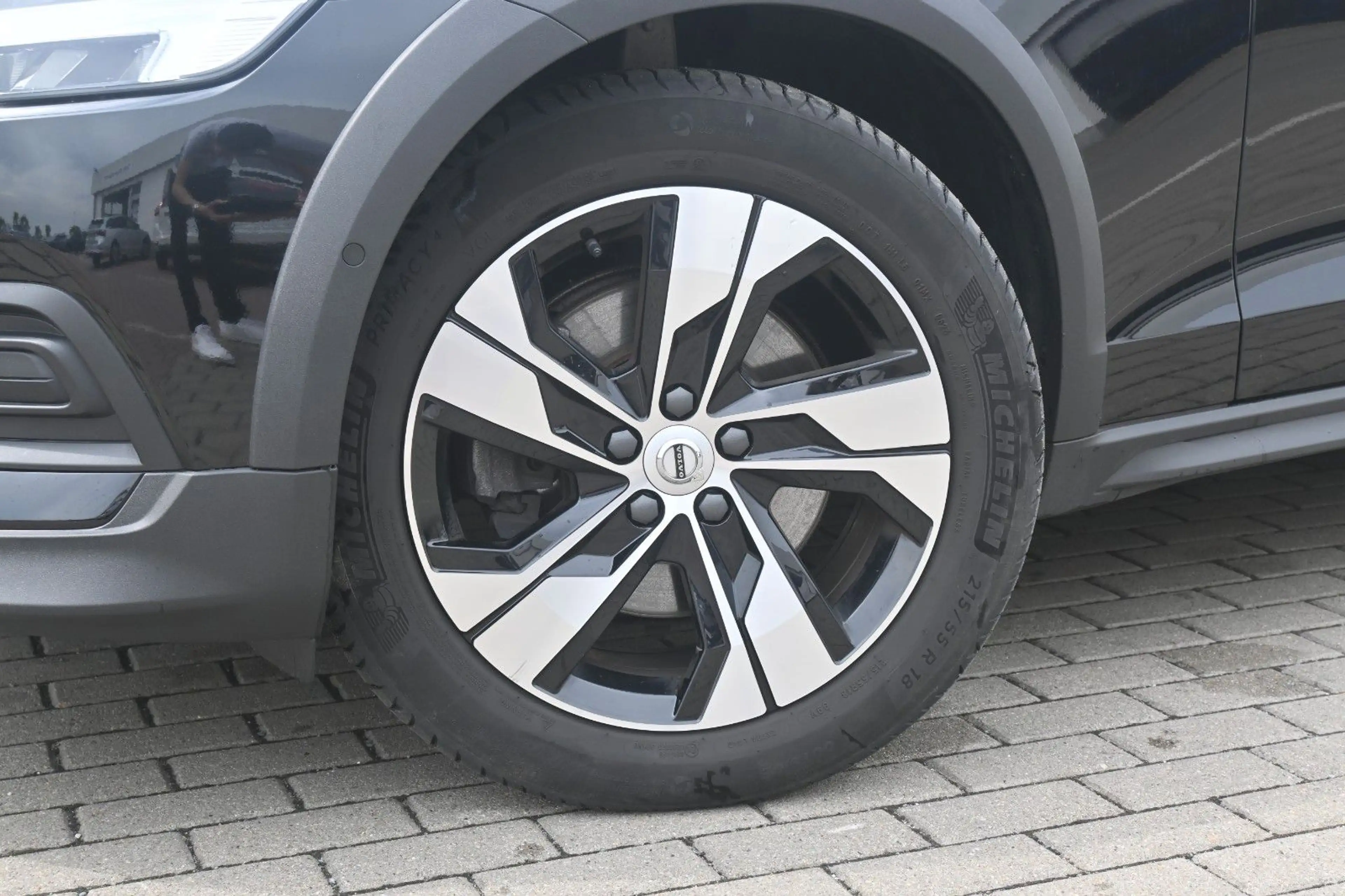 Volvo V60 Cross Country V60Cross Country B4D AWD Plus*FSHZG*ACC*BLIS*AHK — photo 10