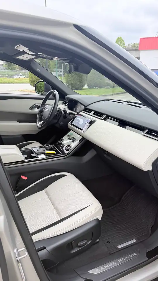 Land Rover Range Rover Velar снимка Land Rover Range Rover Velar