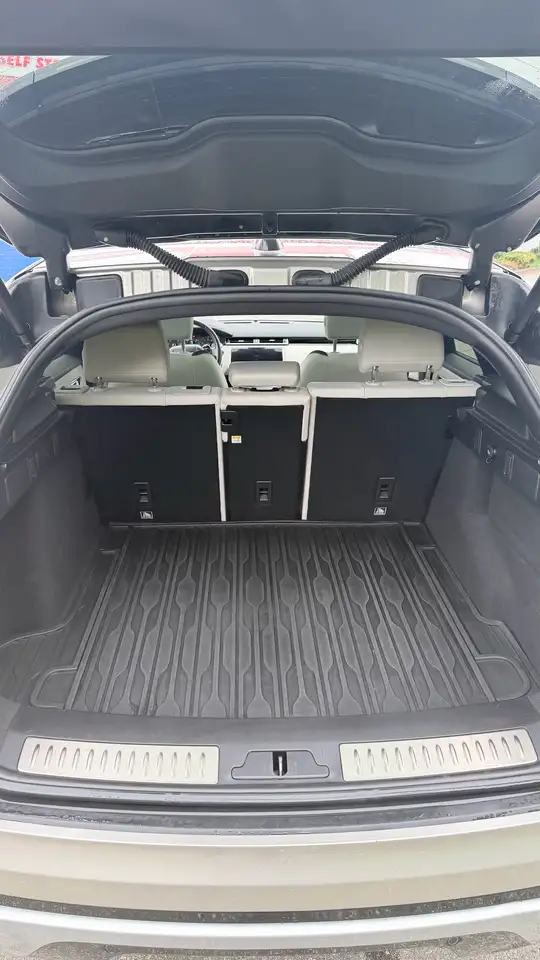 Land Rover Range Rover Velar снимка Land Rover Range Rover Velar
