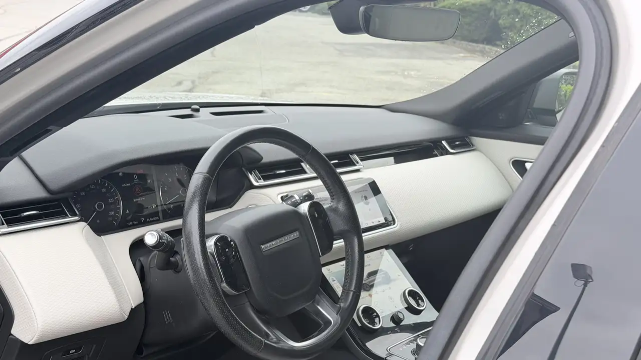 Land Rover Range Rover Velar снимка Land Rover Range Rover Velar