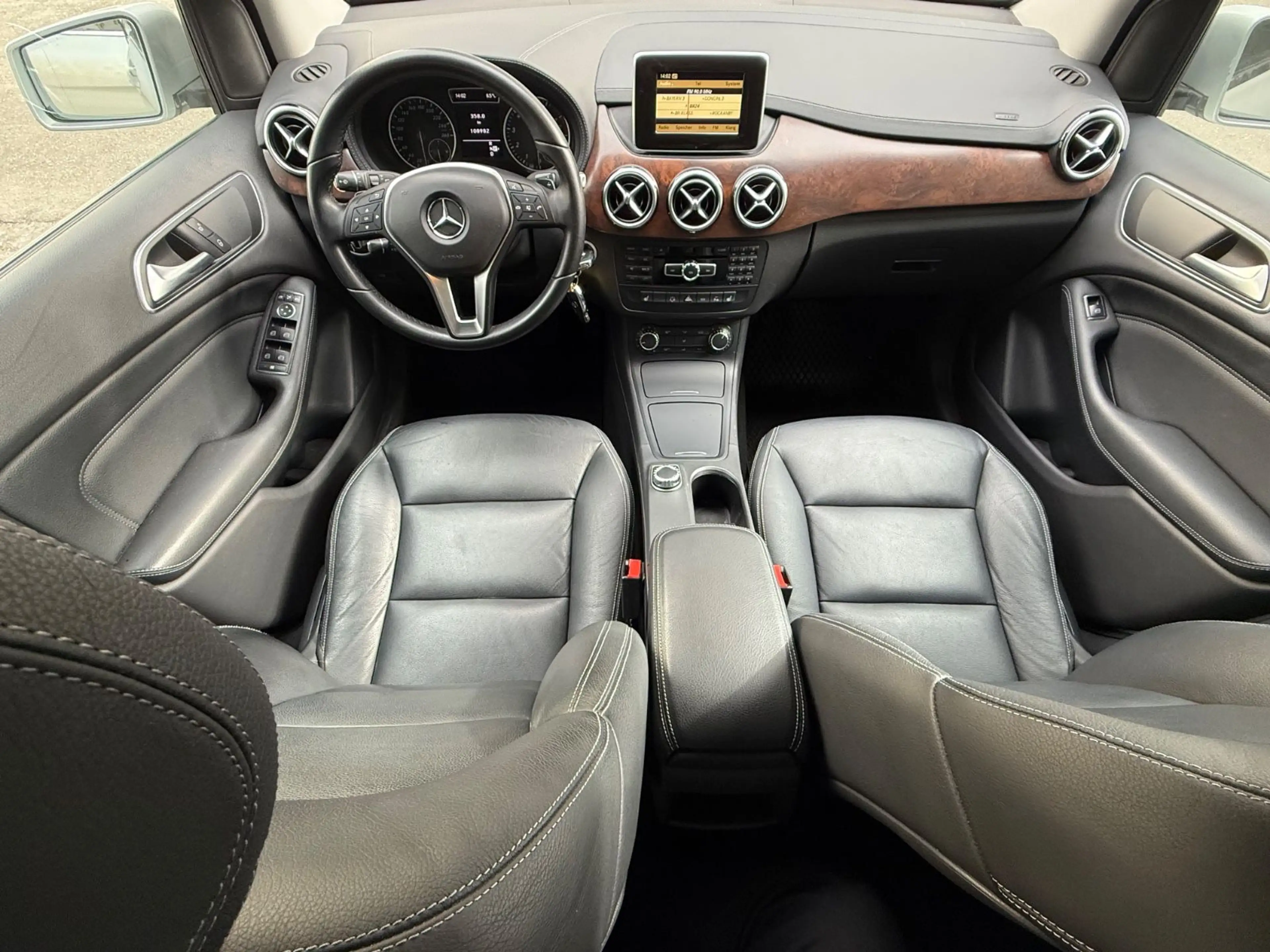 Mercedes-Benz B 200 B B 200/Automatik/Vollleder — photo 11