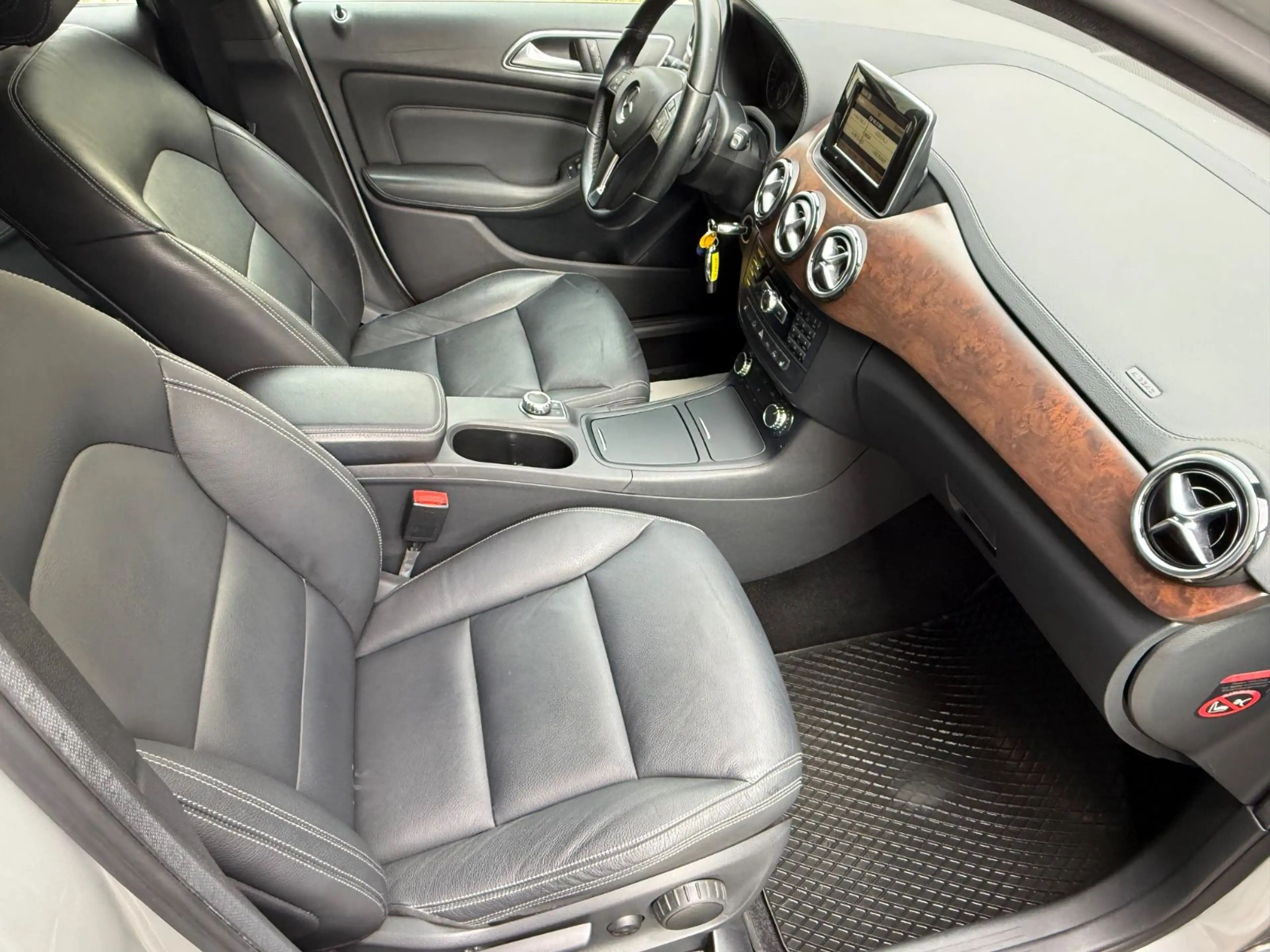 Mercedes-Benz B 200 B B 200/Automatik/Vollleder — photo 14