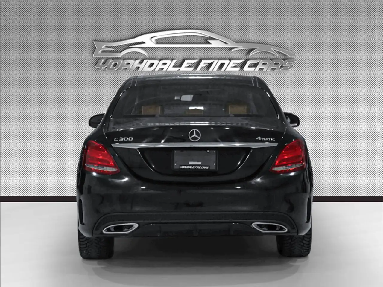Mercedes-Benz C-Class photo Mercedes-Benz C-Class