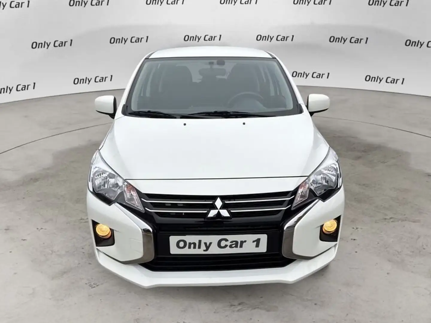 Mitsubishi Space Star 1.2 Invite Wit - 2