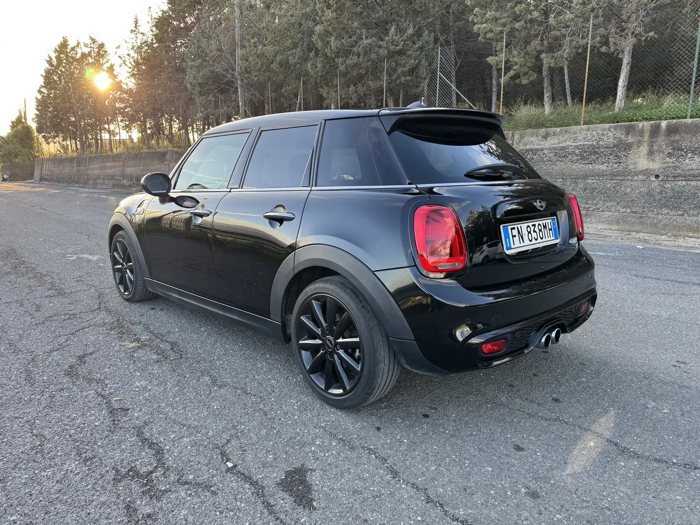 MINI Cooper SD 2.0 JCW Total Black - 1