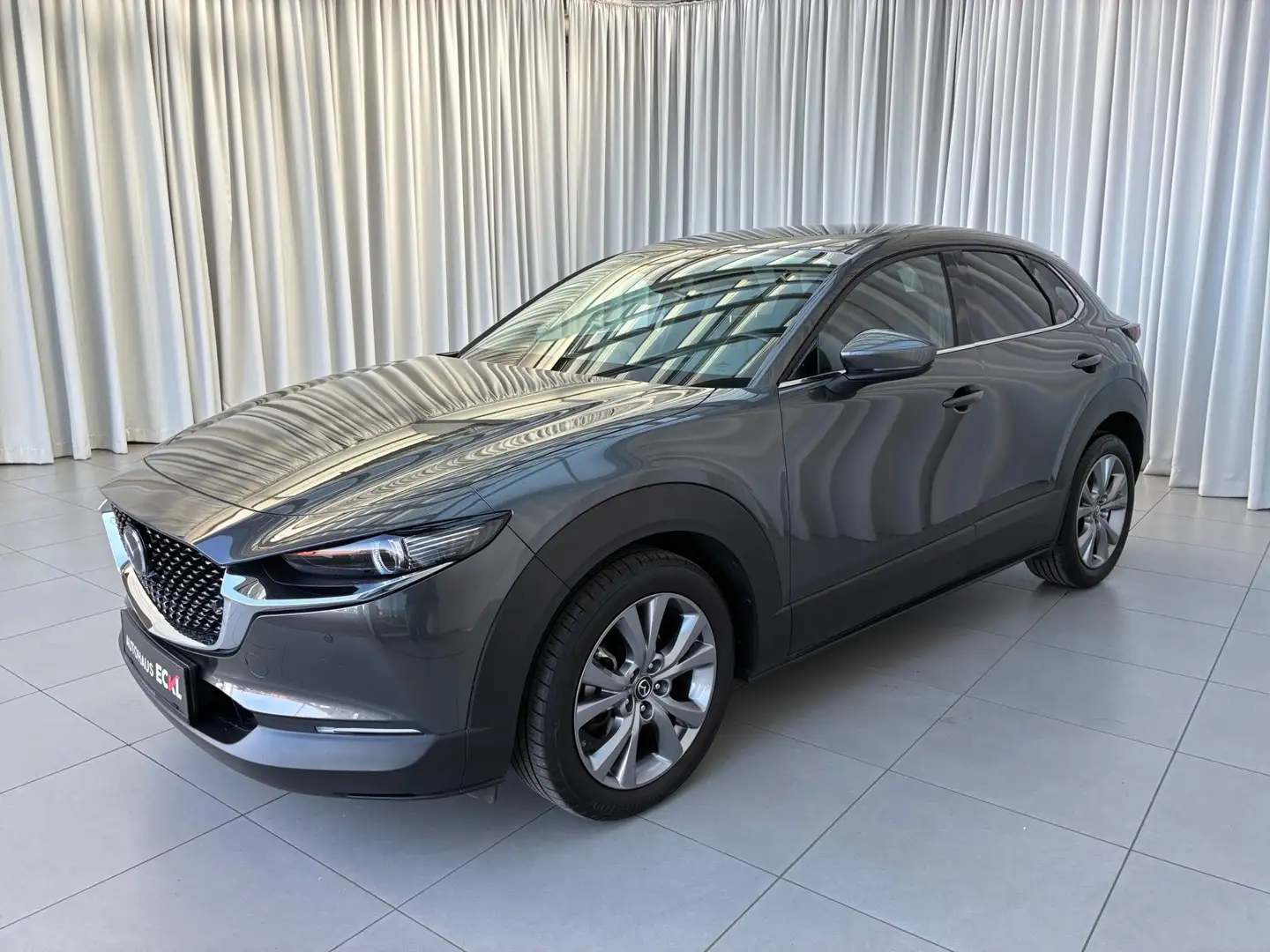 Mazda CX-30 G122 AWD COM+ SO ST Grau - 2