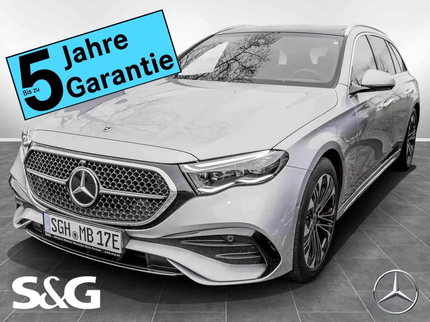 Mercedes-Benz E 300 e T AMG MBUX+360°+Pano+AHK+LederP+AIRMATIC Argento - 1