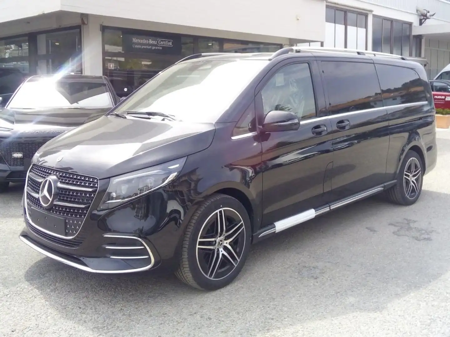 Mercedes-Benz V 300 V Extralong 300 d 4Matic AMG line auto IVA INCLUSA Schwarz - 1