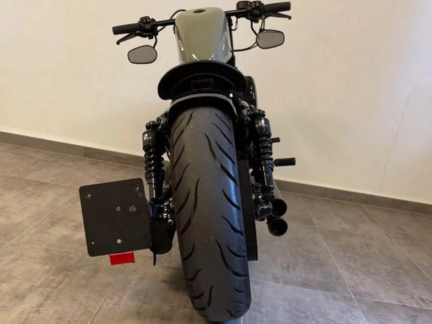 Harley-Davidson Sportster Forty Eight Bobber Custom Beige - 2