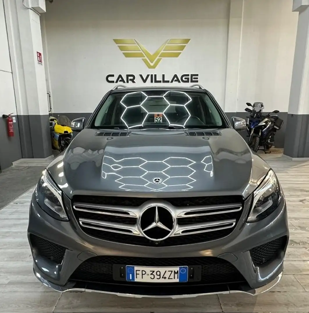 Mercedes-Benz GLE 250 GLE 250 d 4Matic Premium Plus Grigio - 1