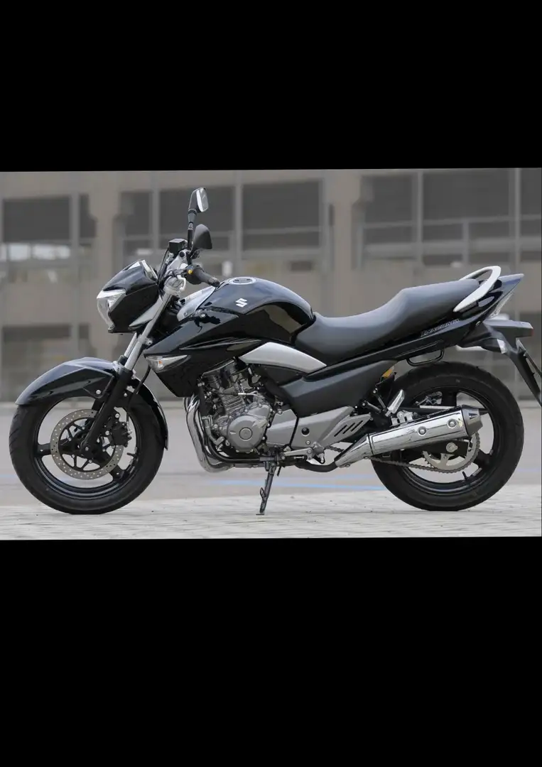 Suzuki Inazuma 250 Noir - 1