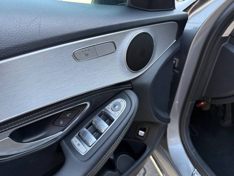 Mercedes-Benz C 180 Limousine CGI* Teilleder* Navi*Sitzh.* — photo 13