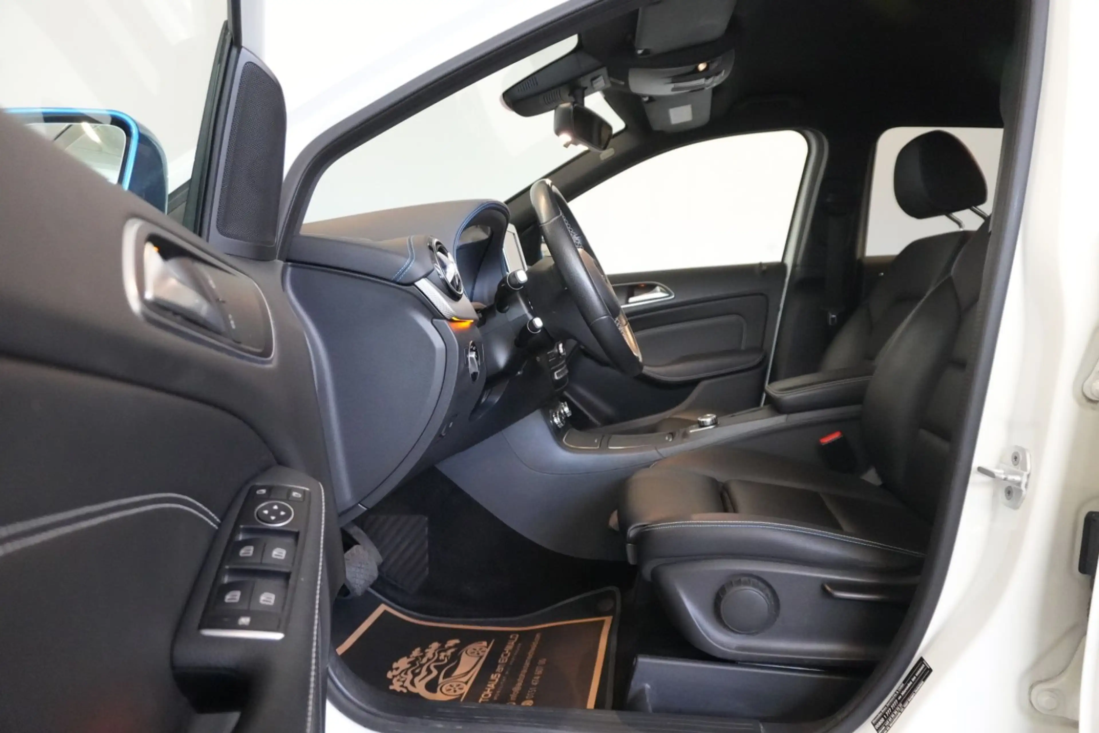 Mercedes-Benz B Electric Drive B 250 Electric Drive Standard BiXenon StzHzg — photo 11