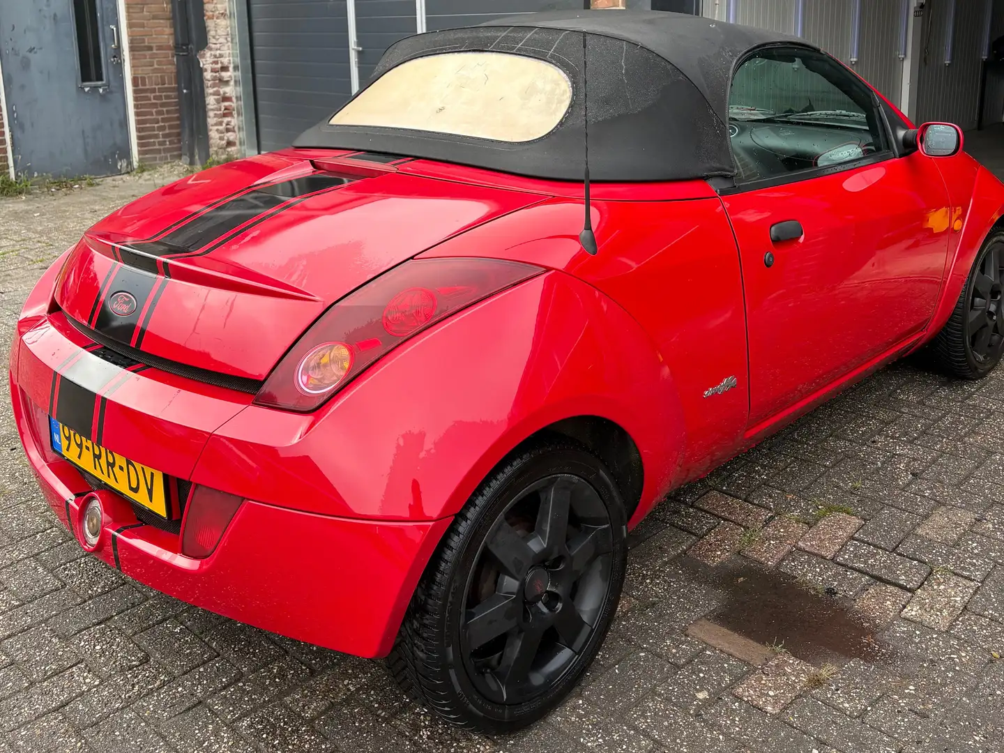 Ford Ka/Ka+ Ka/Ka+ 1.6 Rojo - 2