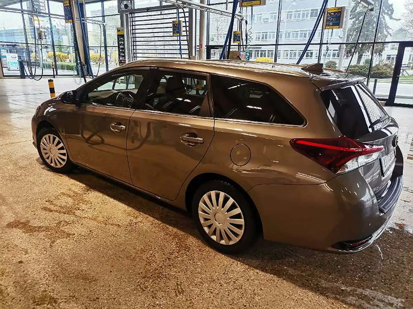 Toyota Auris Auris TS 1,2 Turbo Active Active Bronze - 2