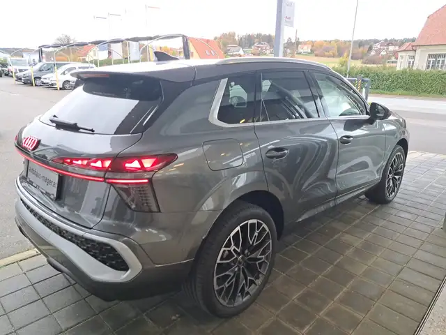 Audi Q3 e-hybrid 200 kW Ansicht 5