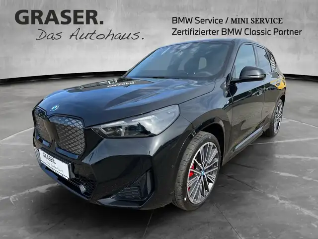BMW Ix1 main image