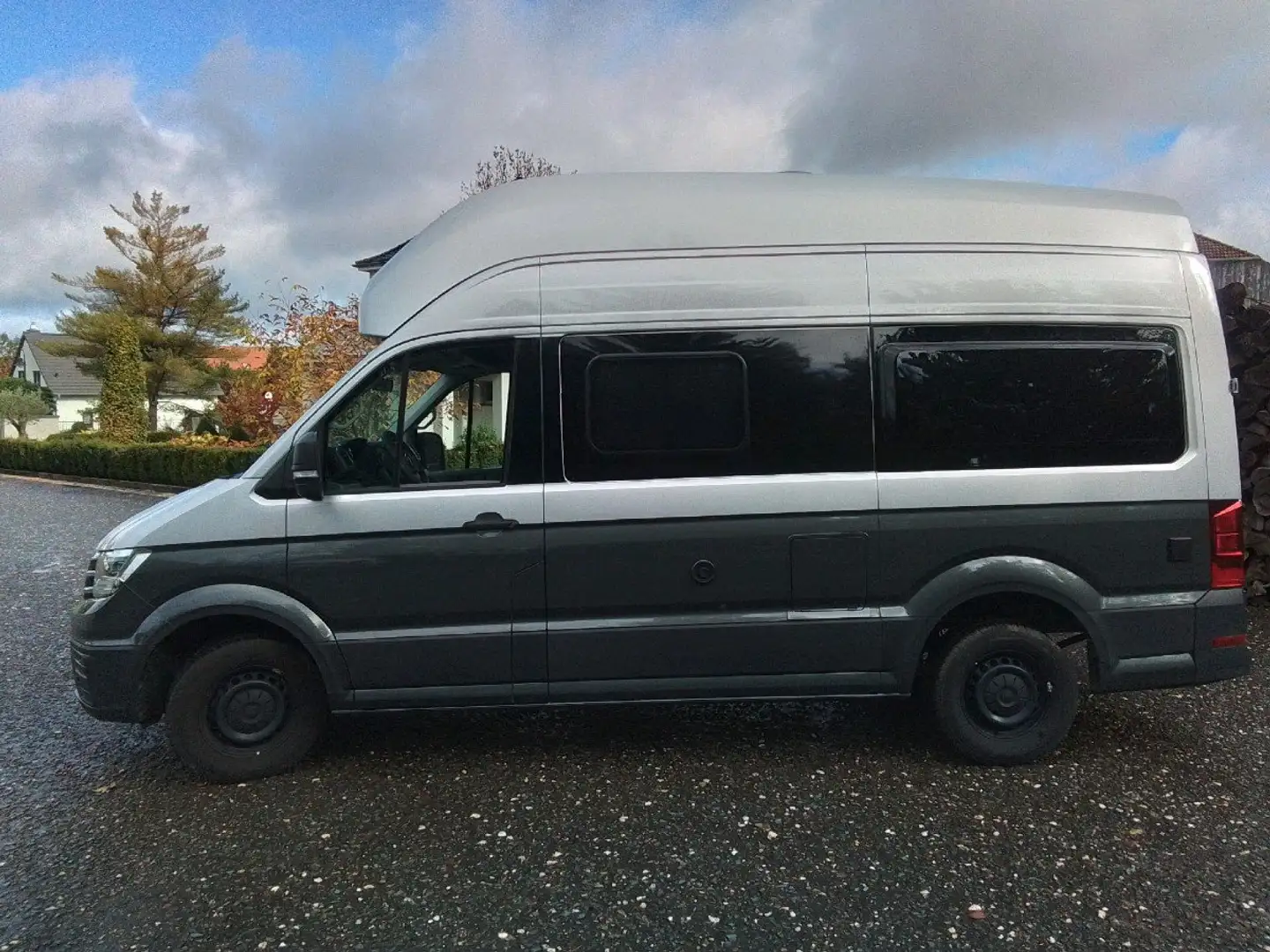 Volkswagen Grand California Grand California Autm. 4MOTION 600 Grau - 1
