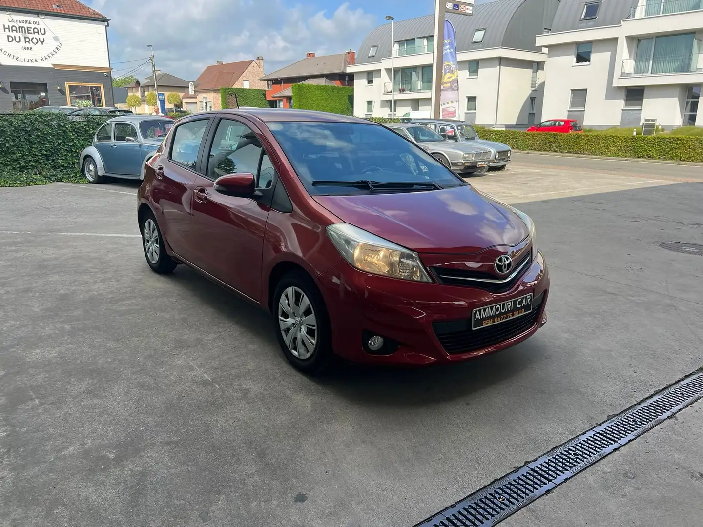 Toyota Yaris Yaris 1.33 VVT-i Multidrive S Life Rojo - 2
