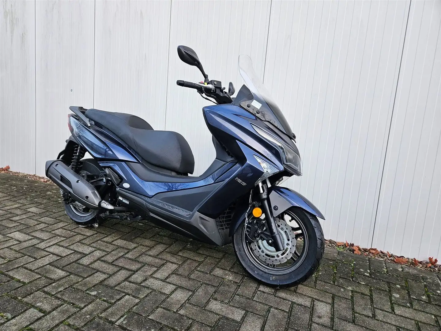 Kymco X-Town 125i ABS Azul - 1