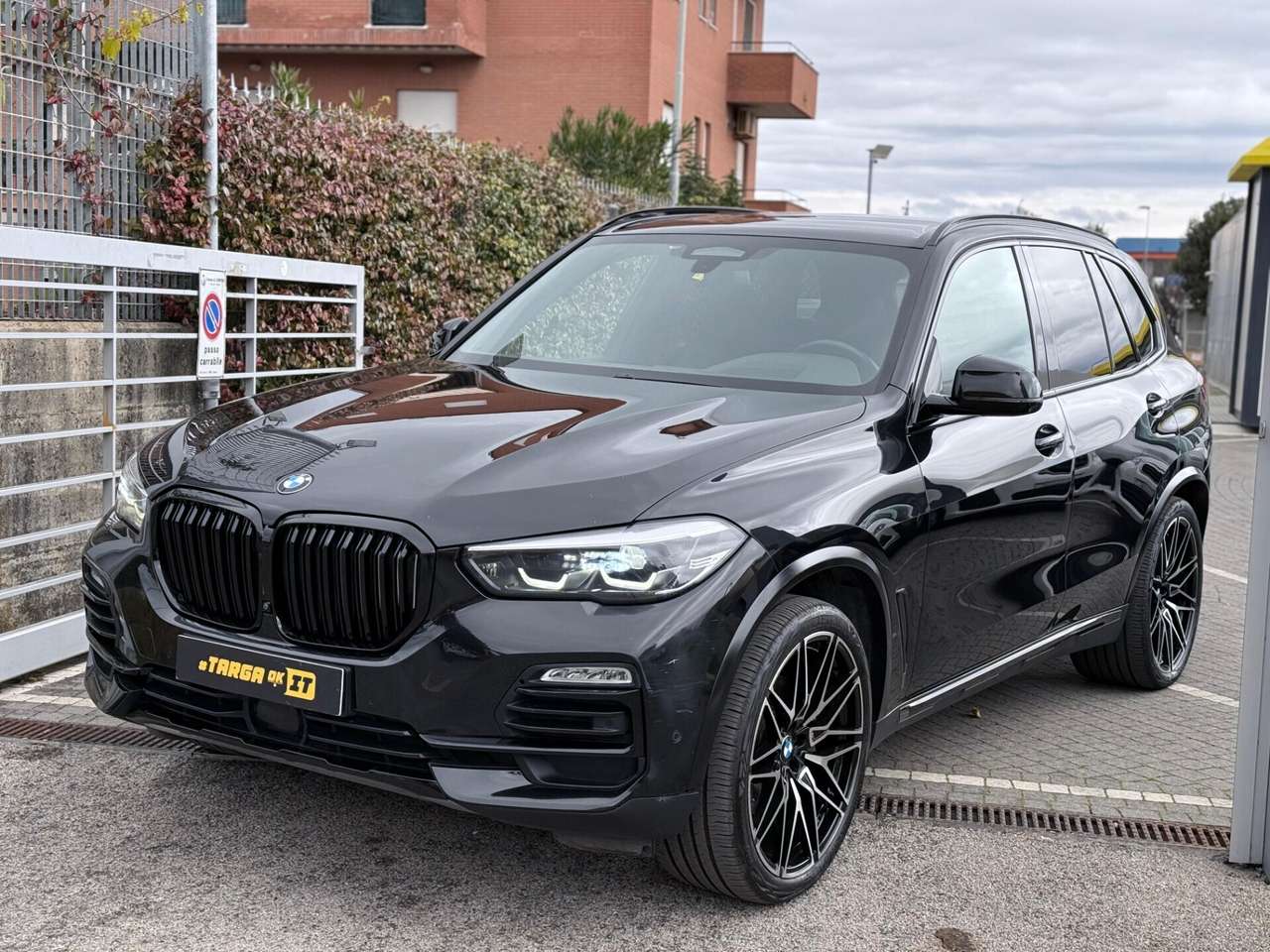 BMW X5 X5 xDrive30d Sport - MHEV 48V  Cerchi da 22"