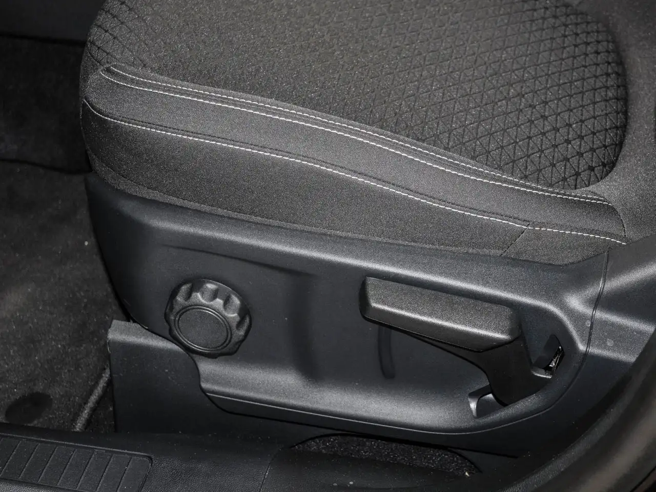 Ford Kuga Plug-In Hybrid Titanium Aktionspreis 14