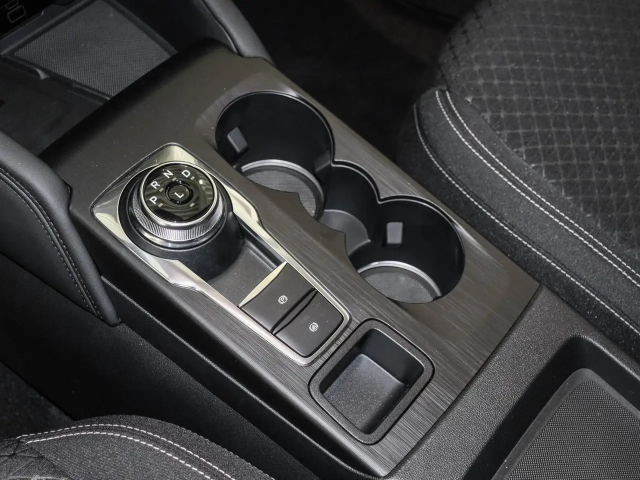 Ford Kuga Plug-In Hybrid Titanium Aktionspreis 10