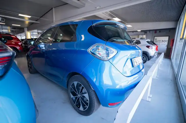 Renault Zoe view 2