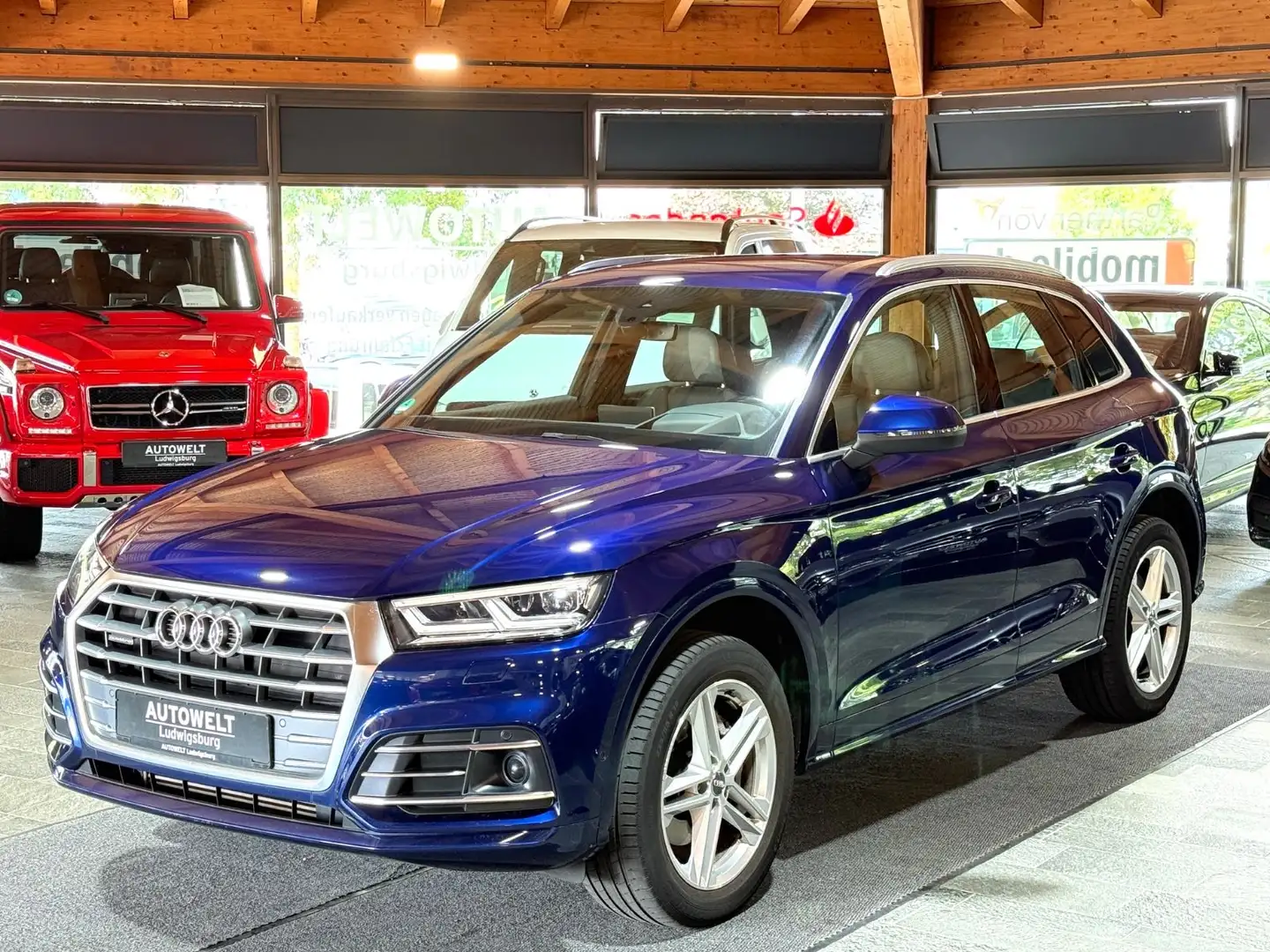 Audi Q5 quattro Sport S-Line Selection Blau - 1