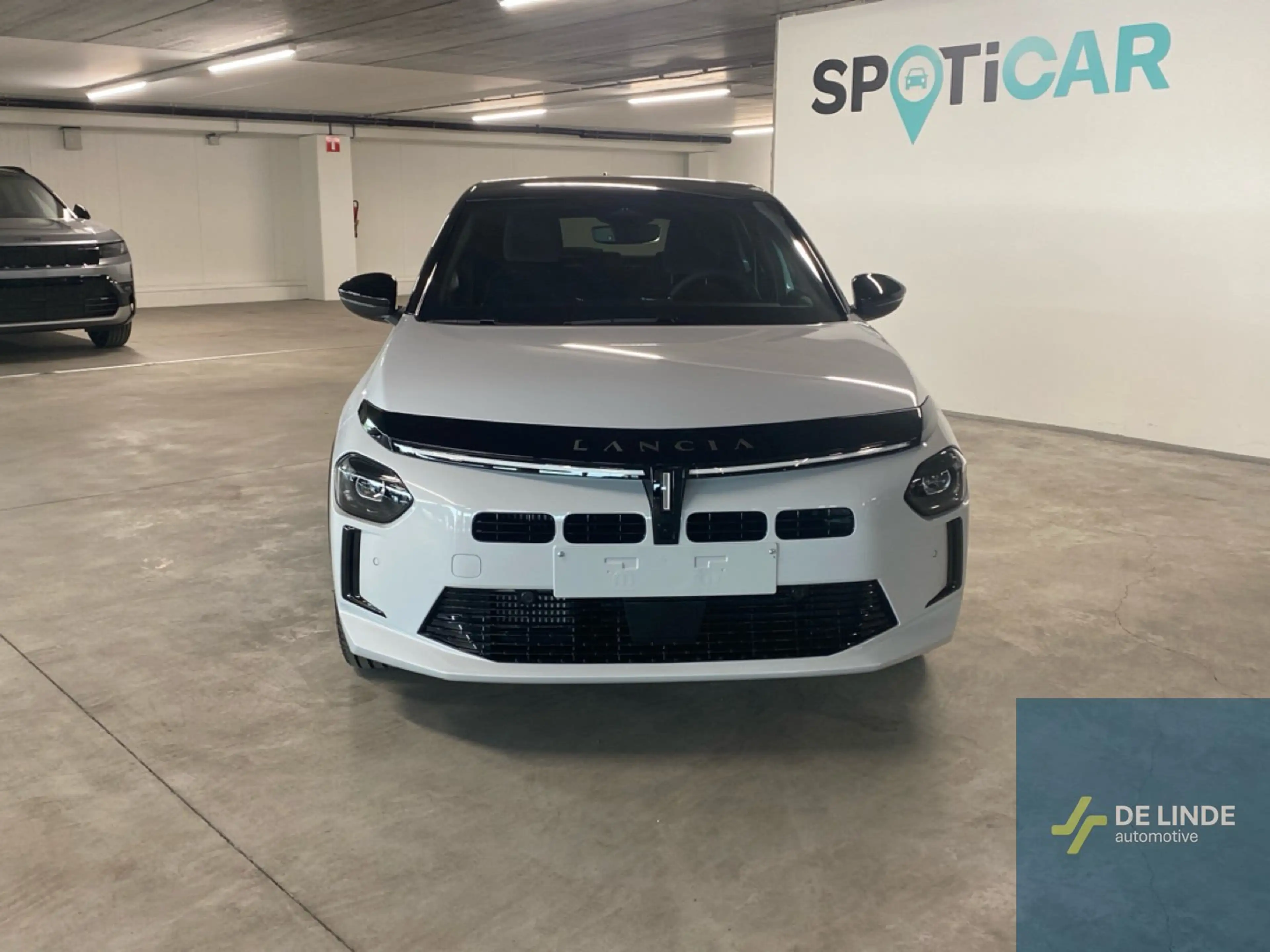Lancia Ypsilon Turbo LX eDCT6 — photo 2