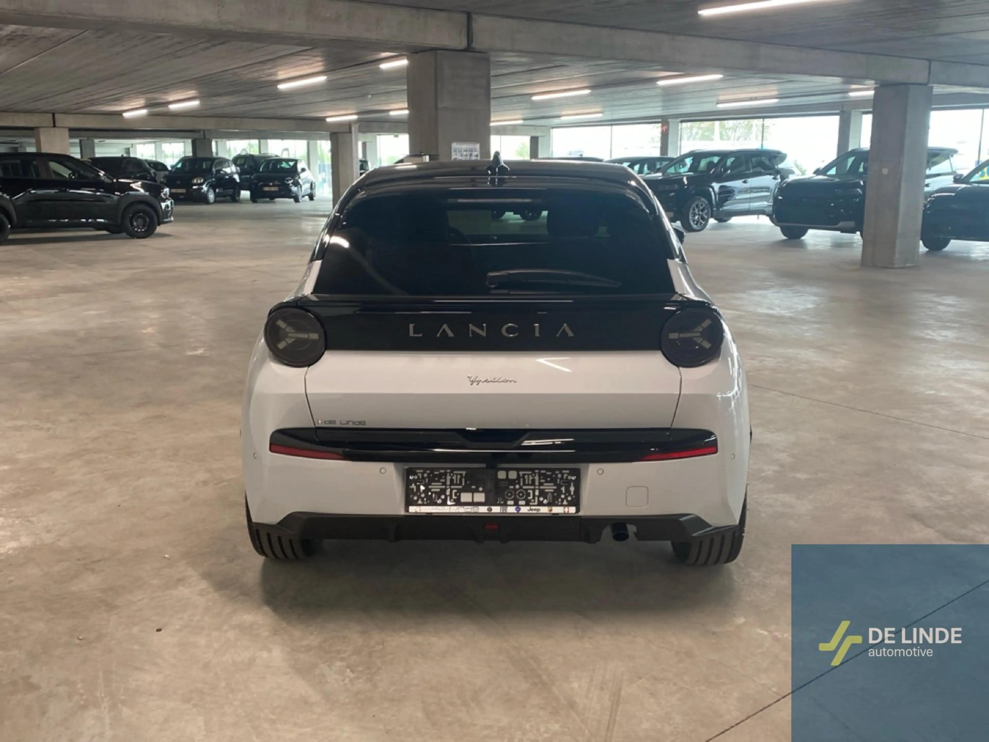 Lancia Ypsilon Turbo LX eDCT6 — photo 5