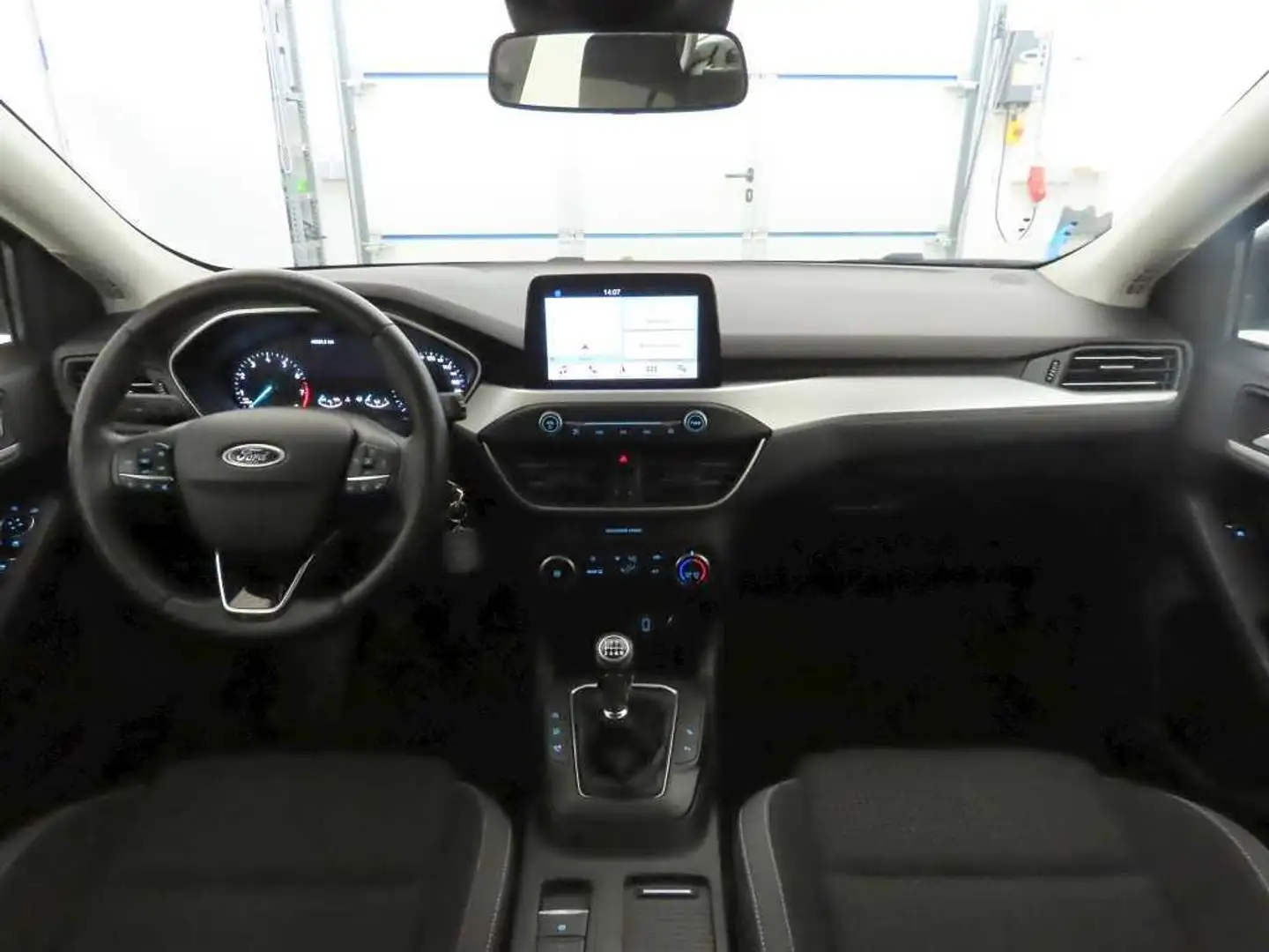 Ford Focus Turnier 1.0 EcoB Cool&Connect LED+Kamera Grau - 2