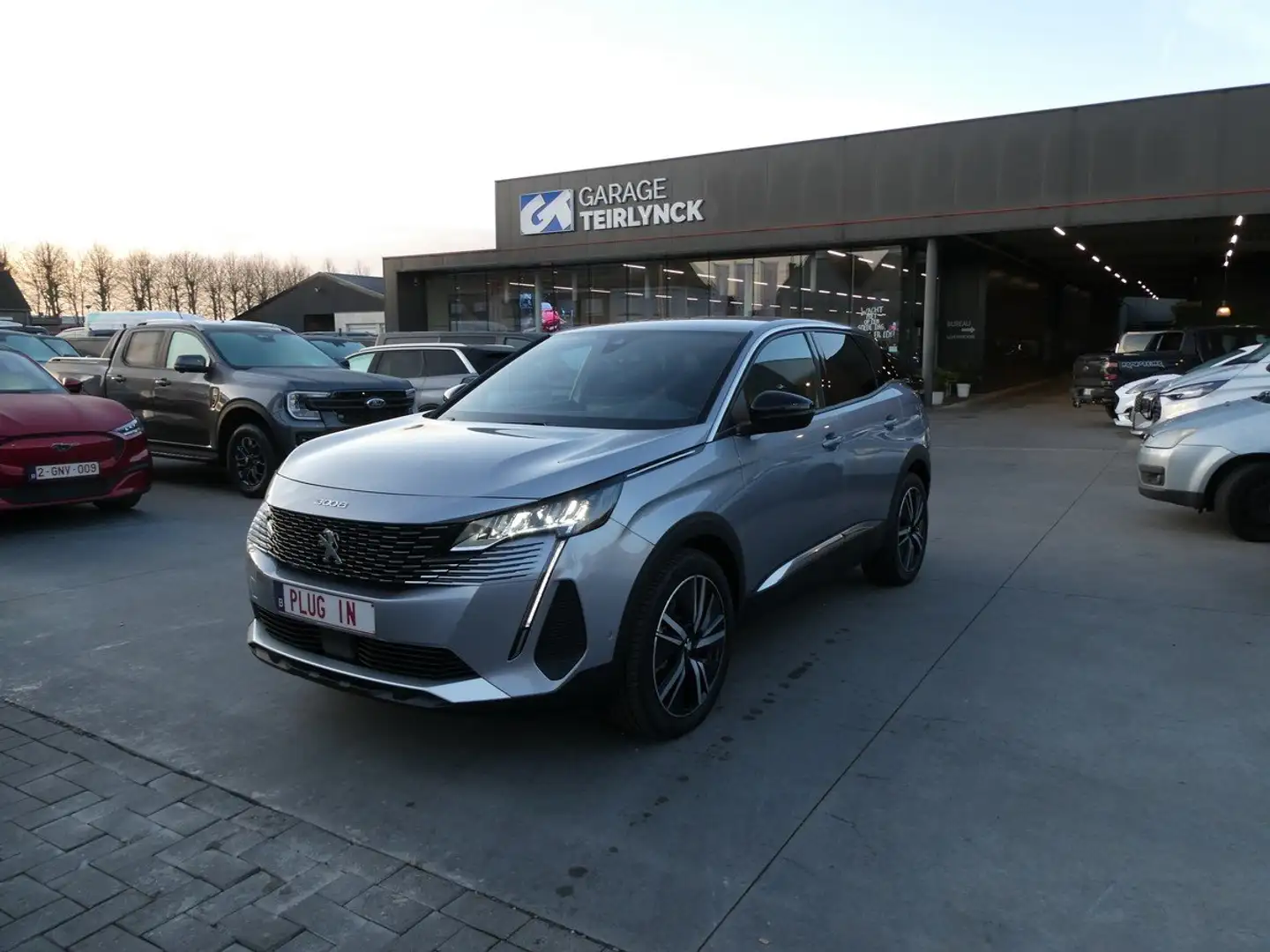 Peugeot 3008 1.6 i PHEV 225pk Allure Camera ACC BLIS (33871) Gris - 2