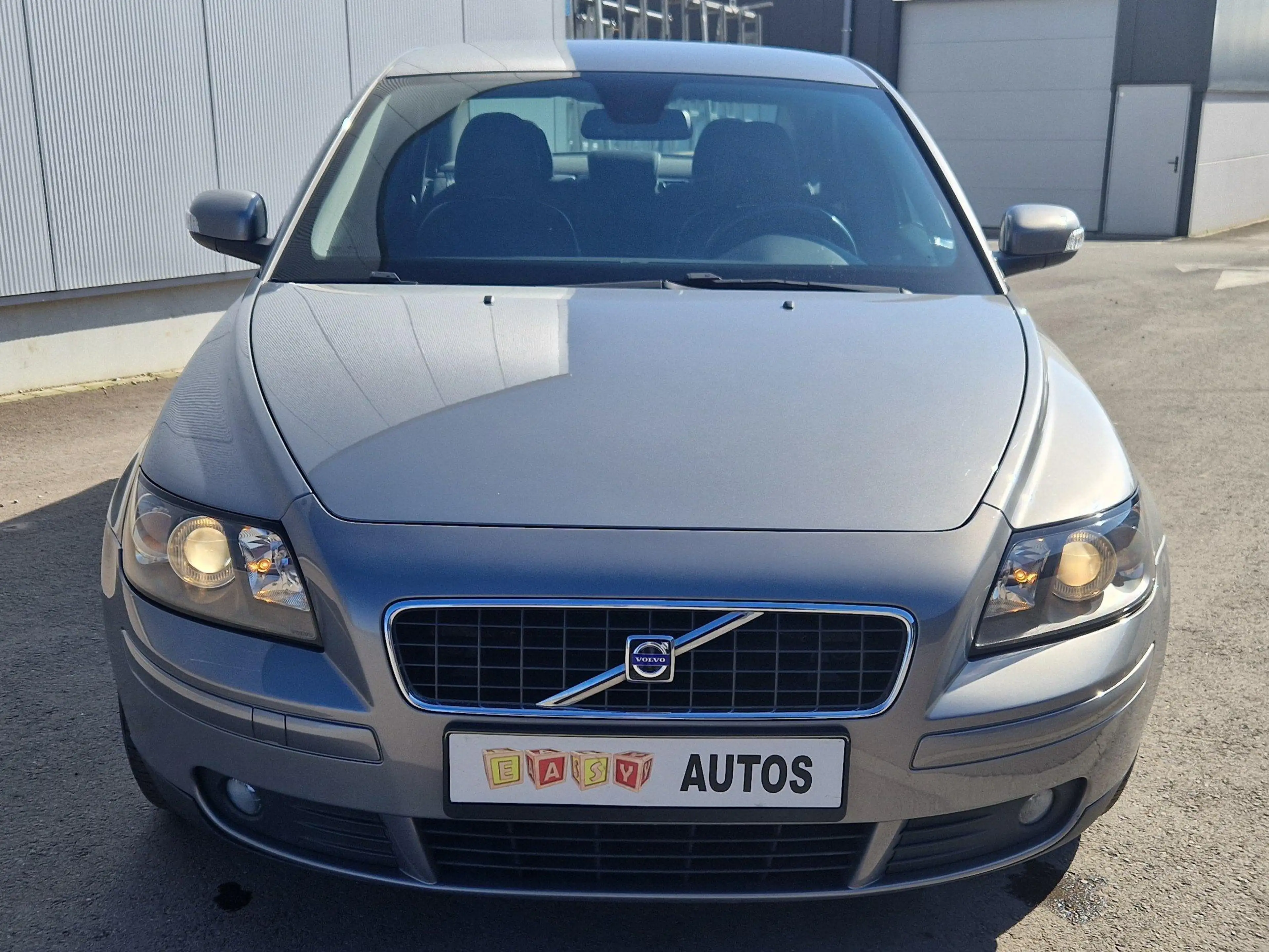 Volvo S40 II 1.6D 110ch Summum Edrive — photo 8
