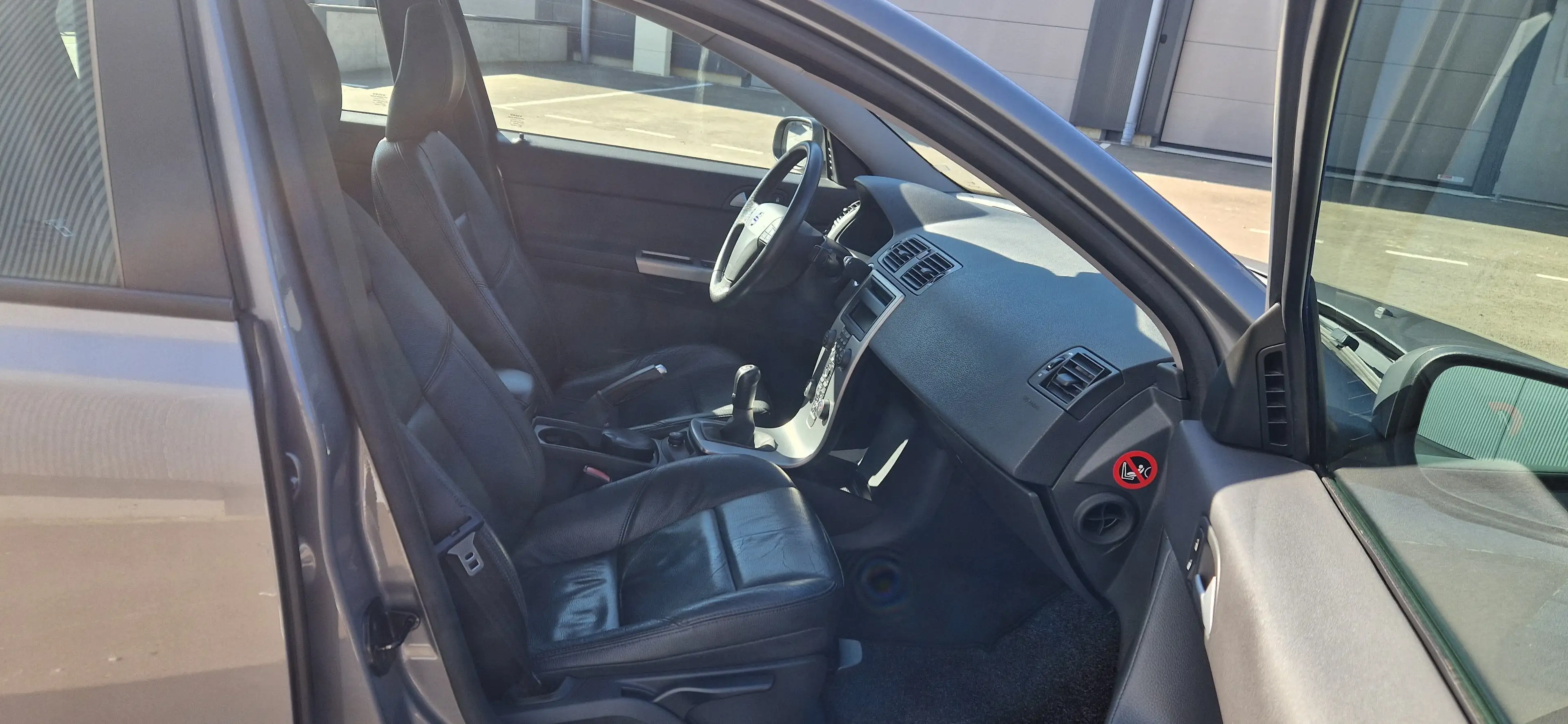 Volvo S40 II 1.6D 110ch Summum Edrive — photo 11