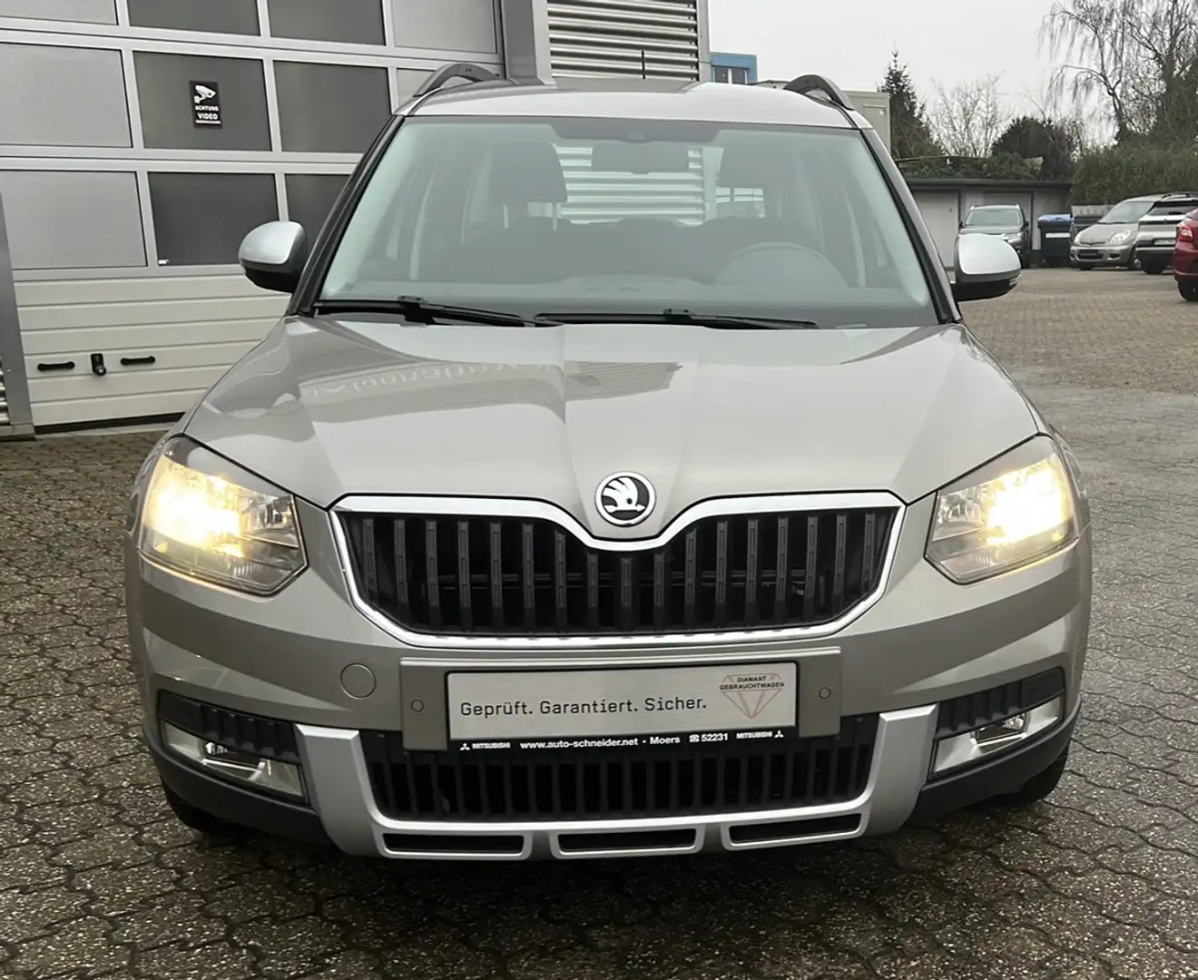 Skoda Yeti Elegance Outdoor 4x4 Beige - 2