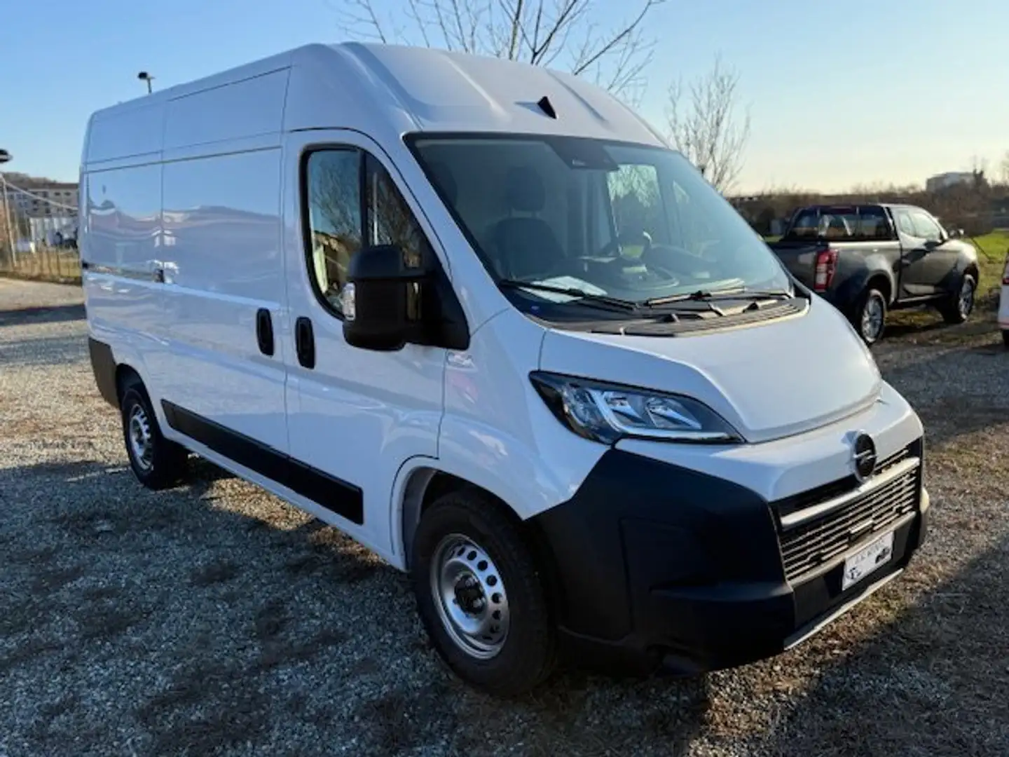Opel Movano 35 2.2 BlueHDi 140 PM-TM L2 H2 *KM ZERO* Weiß - 1