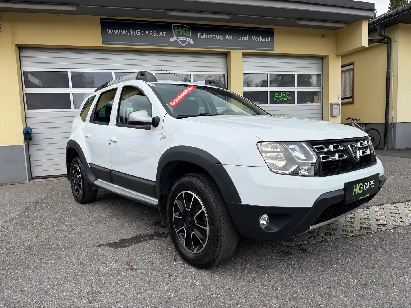Dacia Duster Urban Explorer 4x4 *AHK*NAVI*Sitzheizung*16"NEU* Weiß - 2