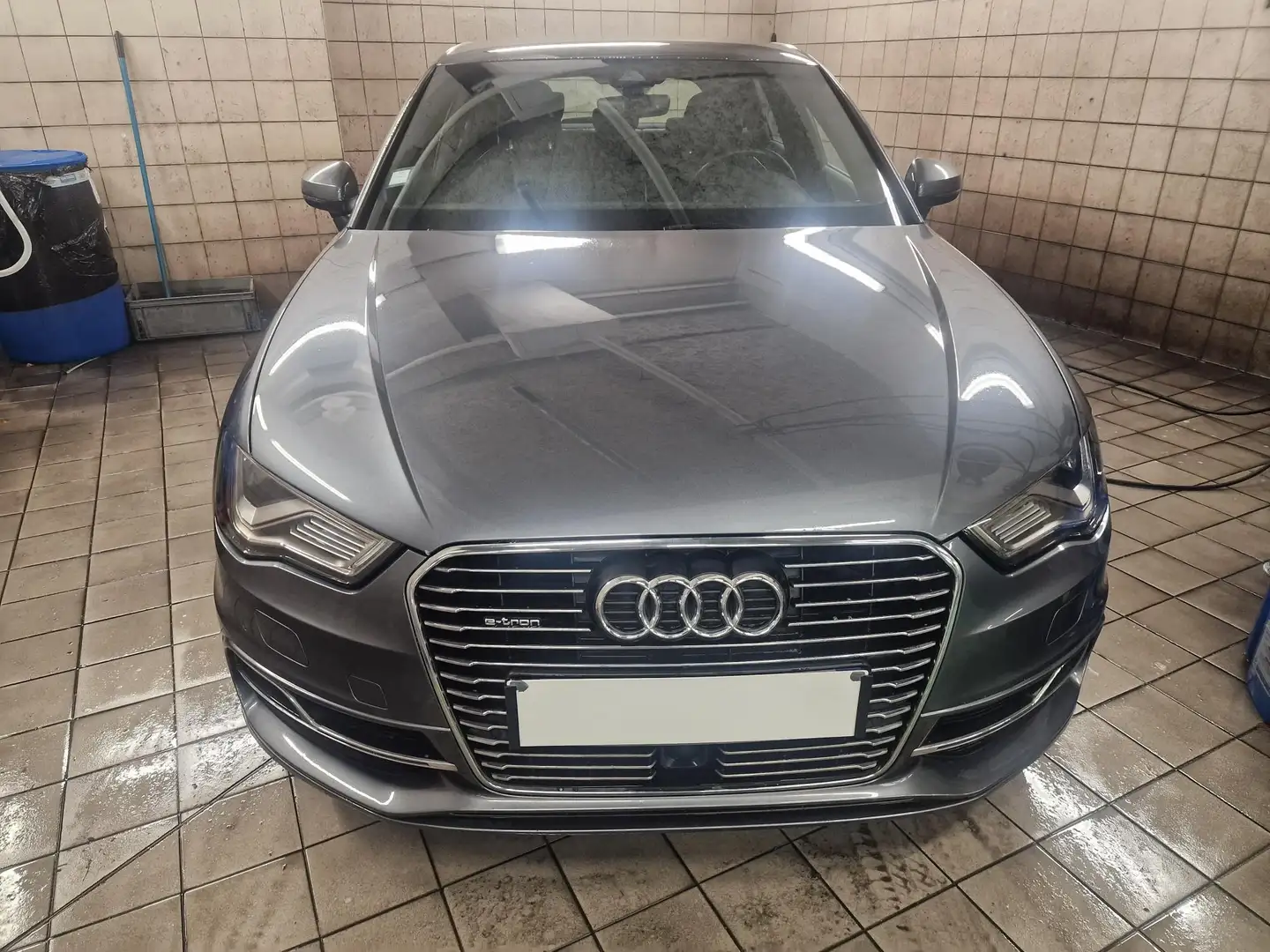 Audi A3 A3SPORTBACK e-tron s-line Gris - 2
